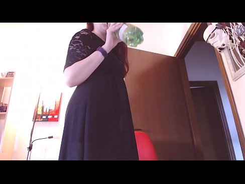 ❤️ A budak manut sing tresna kathok reged lan luscious dipeksa kanggo masturbasi sawise nonton video iki! Super porn ing kita  ❌️